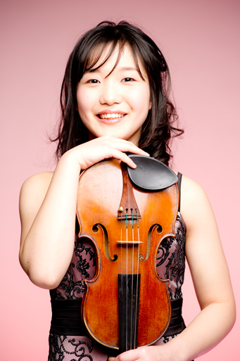 山縣 郁音